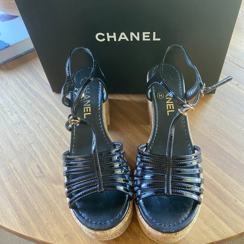 Chanel T STRAP CC PATENT BLACK CORK WEDGE Platform Sandals Size 36